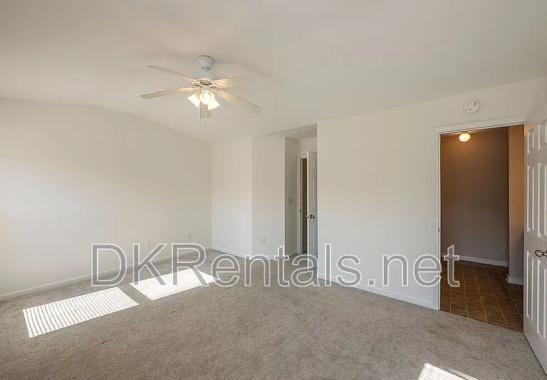 1959 Lakeshore Overlook Cir NW — Photo 17