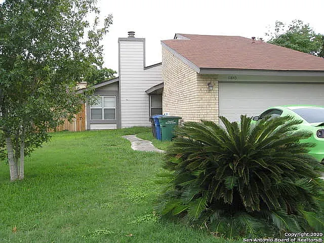 2 bed, 1810 sqft, $1,995 — Photo 1