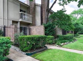 12689 Briar Patch Rd #6, Houston, TX 77077
