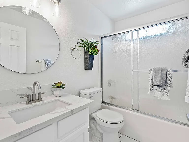 2489 Ocotillo Ln — Photo 10