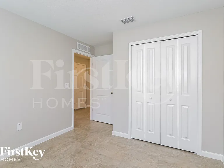 211 Southern Breeze Loop — Photo 11