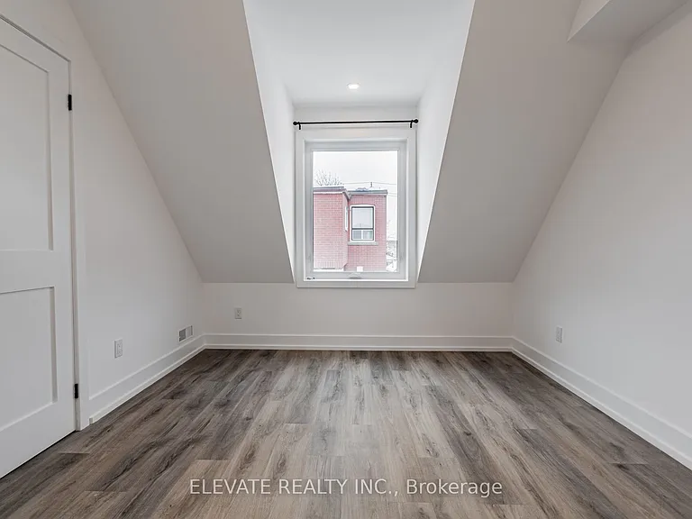 144 Ascot Ave #3 — Photo 16