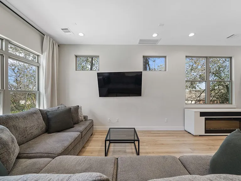 5320 Creekmont Timbers Trl — Photo 6