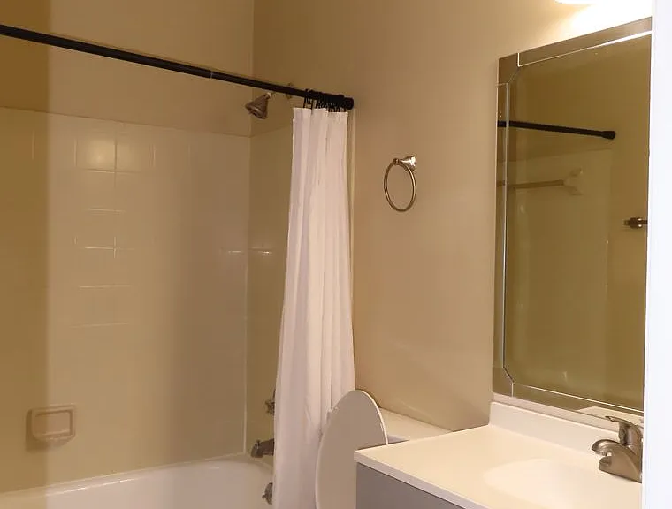 4427 SW 21st Ln — Photo 14