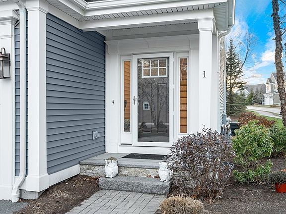 3rd image of 1 Green Ln #1