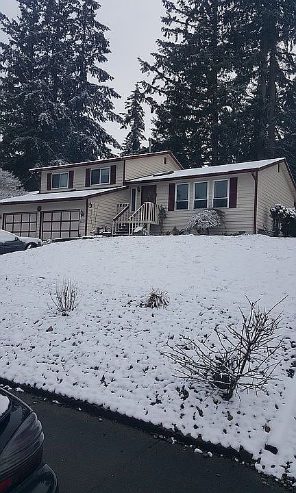 1st image of 1227 NE Taftson St