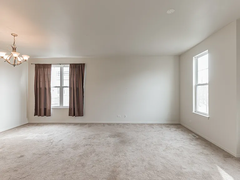 3379 Bradbury Cir — Photo 15