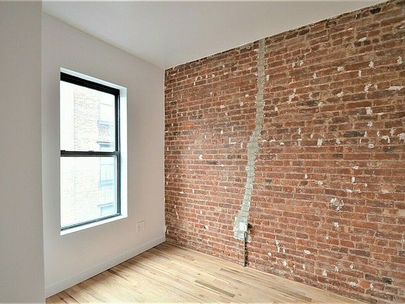 3rd image of 630 W 139th St #C1