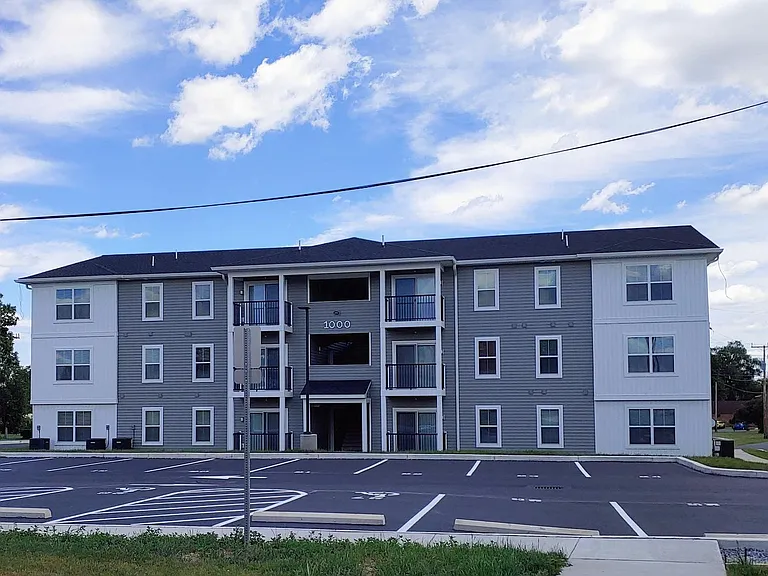 1000 Colby Ln #1101-1304 — Photo 3