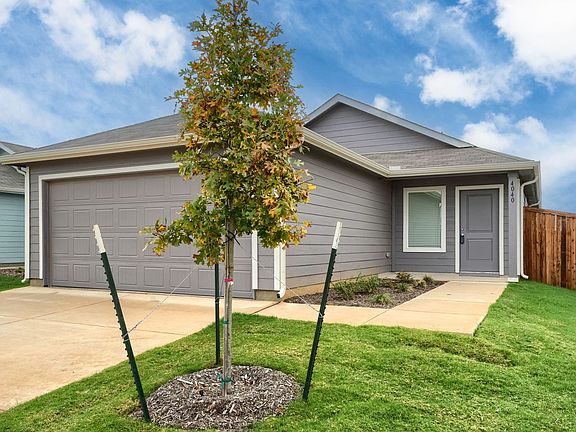 3rd image of 4040 Equestrian Dr