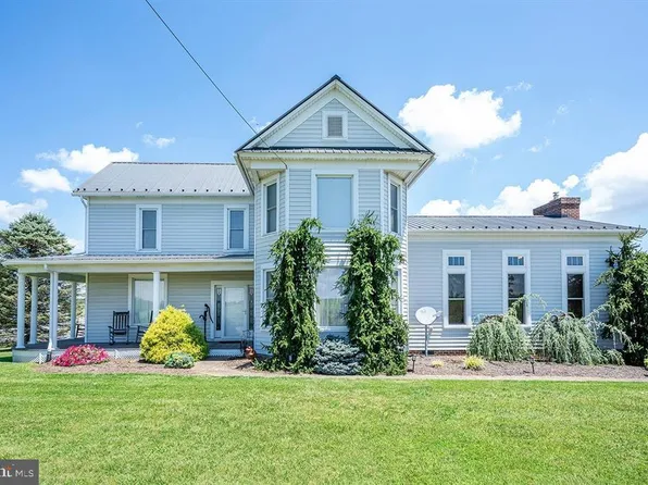 353 Arkton Rd, Broadway, VA 22815