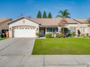 8416 Seven Hills Dr, Bakersfield, CA 93312