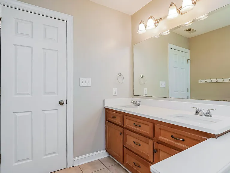308 Cardinal Crest Ln — Photo 16