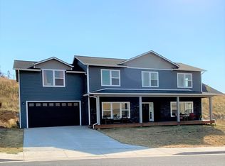 1135 NW Marshland St, Pullman, WA 99163