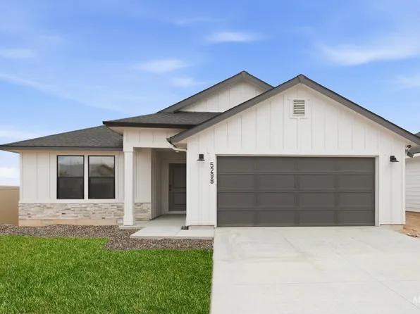 5298 E Phelps Lake Dr, Nampa, ID 83687