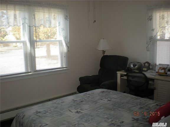 4th image of 235 Grove Ave