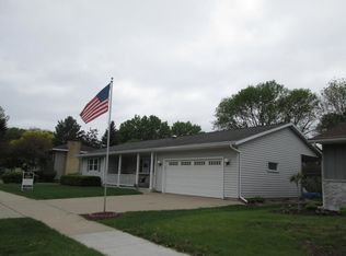 707 14th Ave N, Onalaska, WI 54650