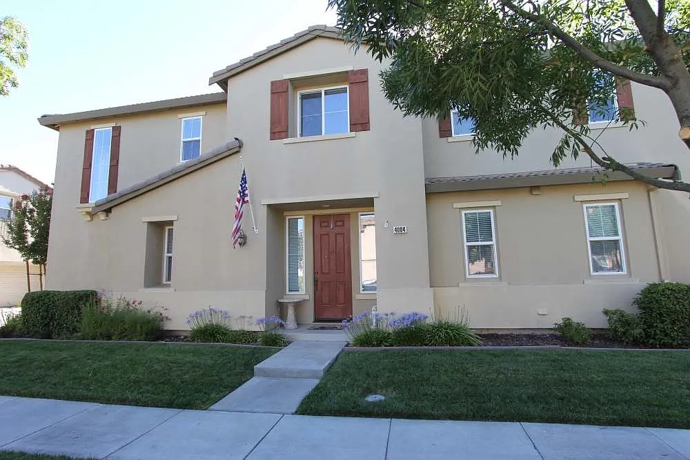 4004 Tule St photo 1