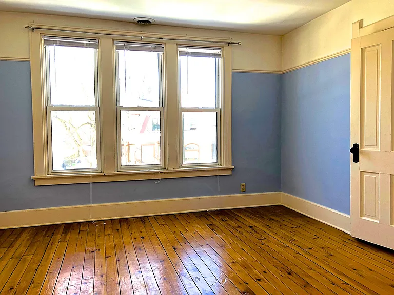 2440 N Pierce St #A — Photo 5