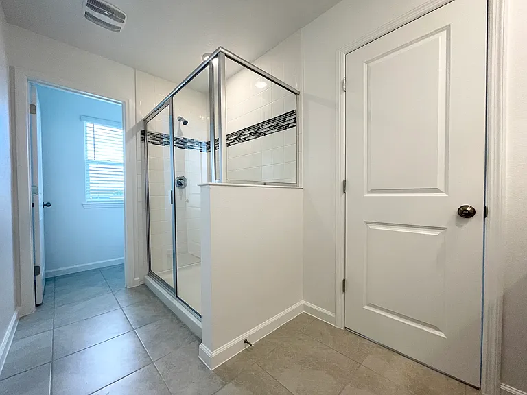 734 Spring Palms Loop — Photo 9
