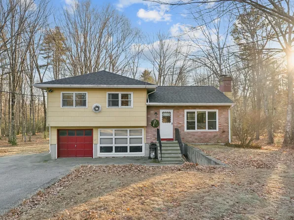 51 New County Road, Hollis, ME 04042