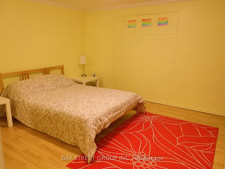 27 Stornoway Cres — Photo 7
