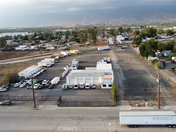 25046 3rd St #48, San Bernardino, CA 92410