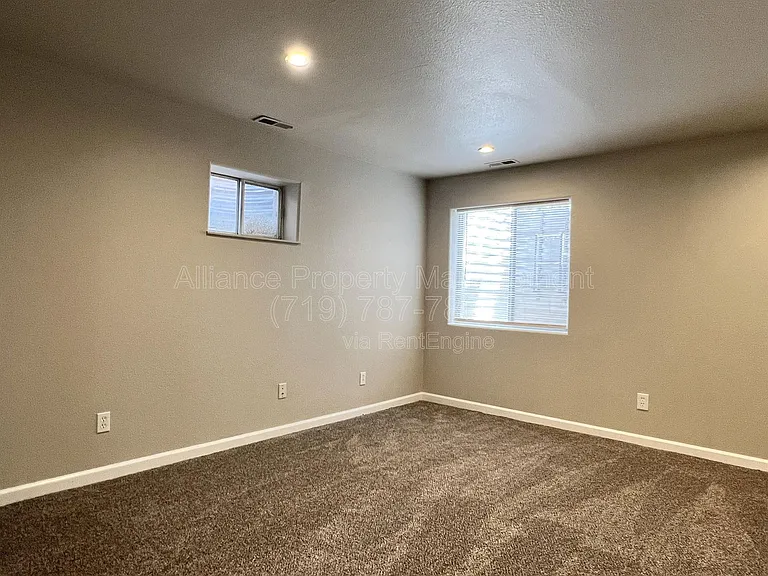 5851 Granby Hill Dr — Photo 29