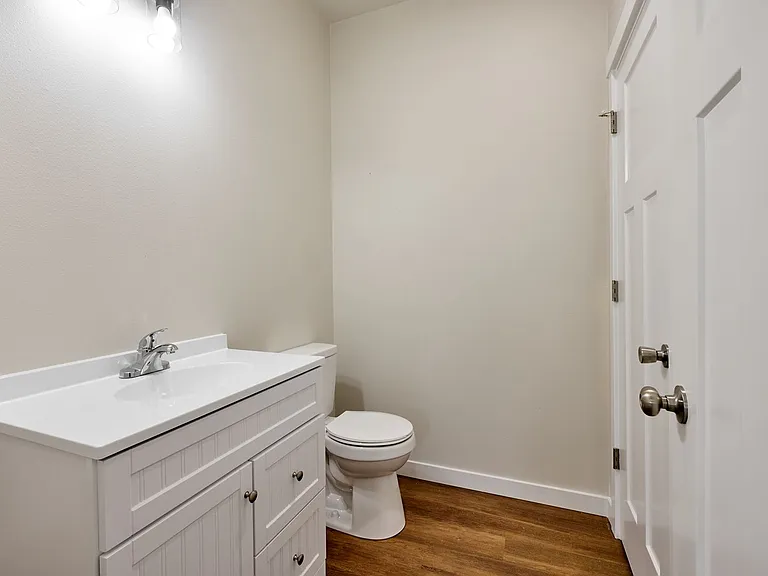 1816 17th Ave SW #104 — Photo 12
