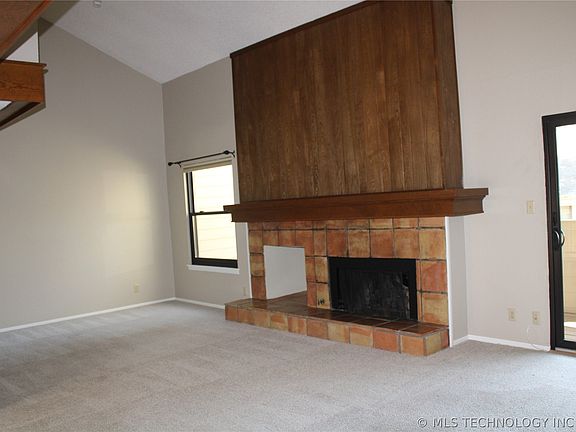 5th image of 2932 E 84th St #36