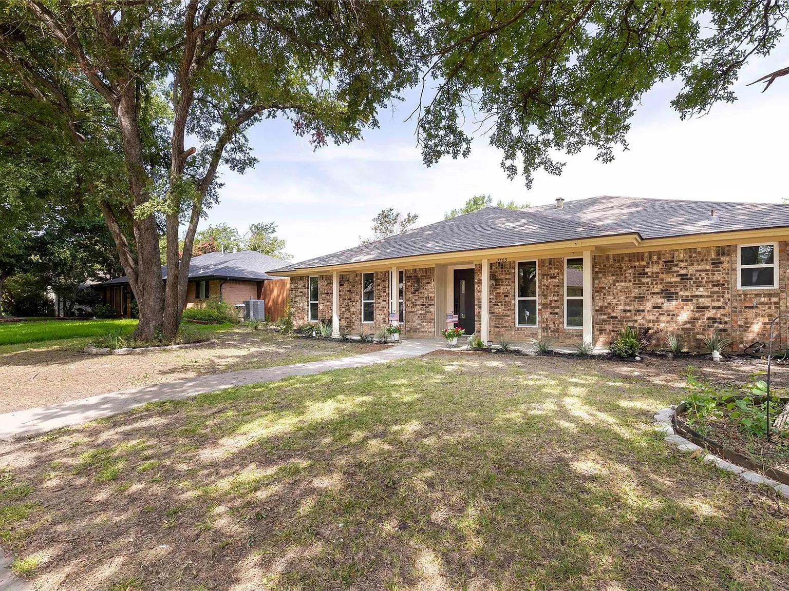 4 bed, 1807 sqft, $3,000 — Photo 3