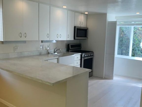 2nd image of 119 Highland Ave #B