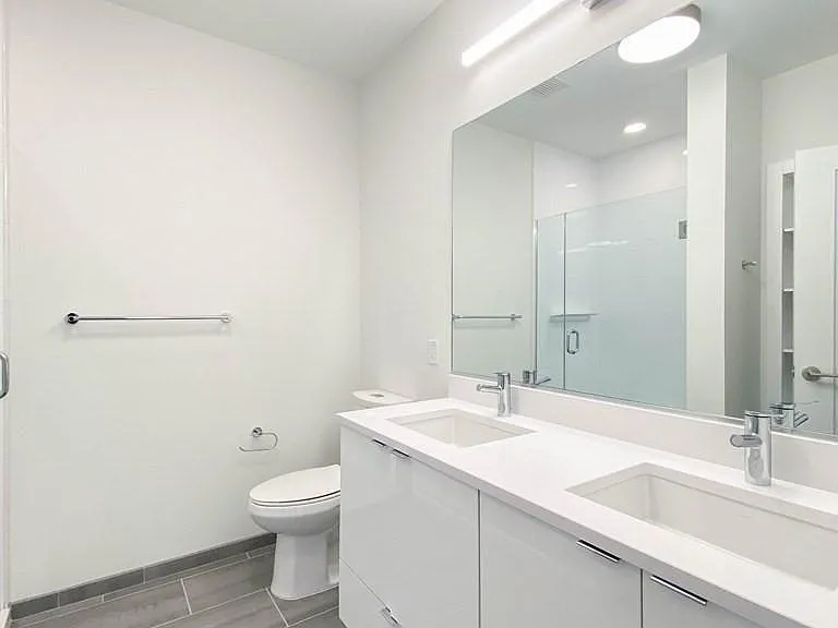 45 Lewis St #503 — Photo 6