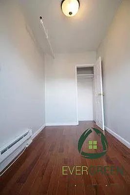 Rented by Evergreen Apartments BK | media 4