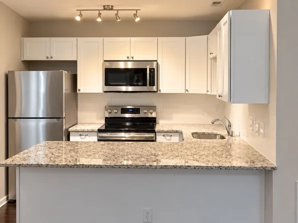 10 Clearwater Way, Absecon, NJ 08205