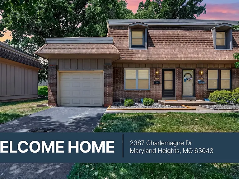 2387 Charlemagne Dr — Photo 1
