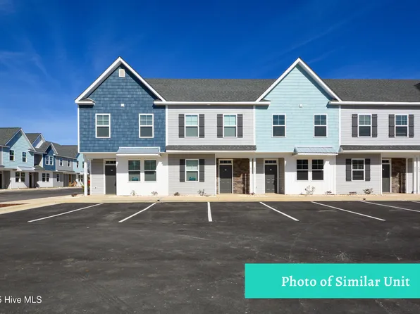 303 Starfish Lane, Sneads Ferry, NC 28460
