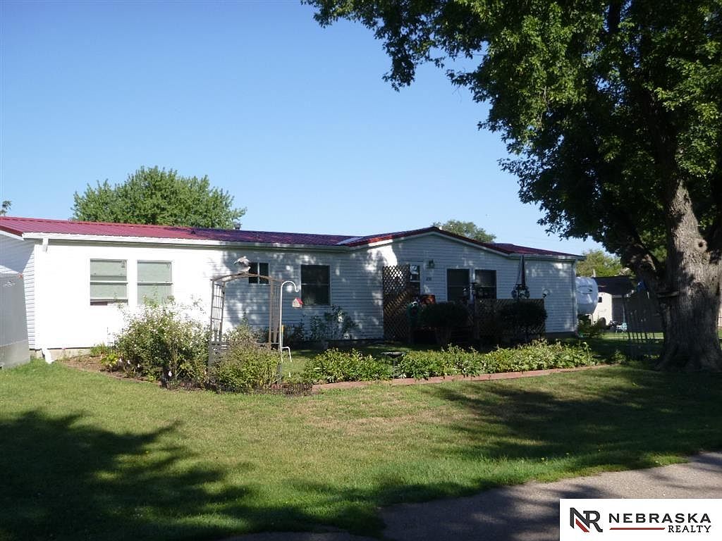 699 N Enfield Ave, Giltner, NE 68841 Zillow