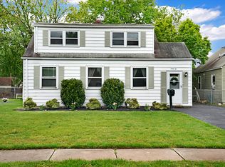62 Adams St, Somerville, NJ 08876