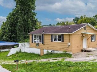 320 King Dr, Harriman, TN 37748