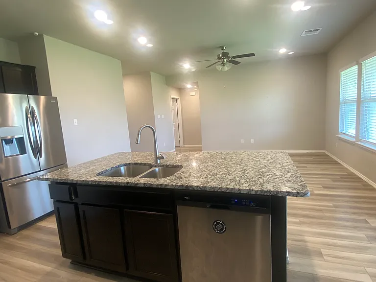 8912 Cantera Ridge Rd — Photo 7