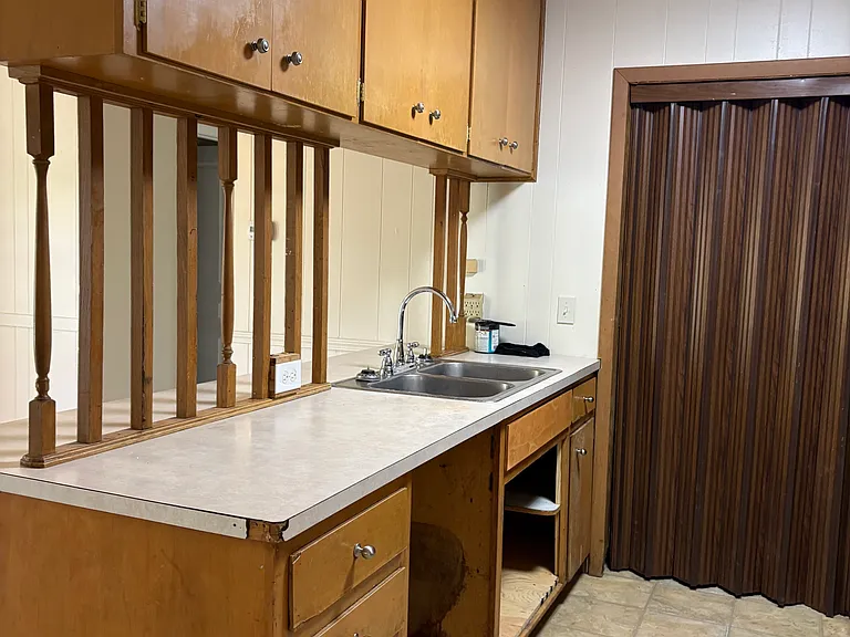 101B Glosson Rd #B — Photo 7