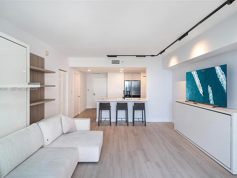 325 Biscayne Blvd #2920 — Photo 19