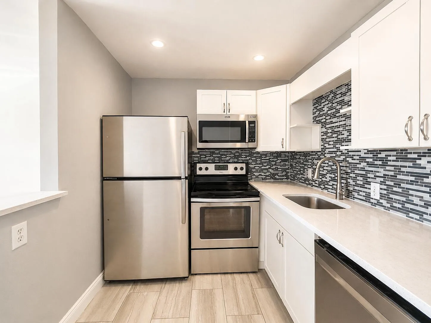 1 bed, 1.0 bath, 570 sqft, $1,350 — Photo 4