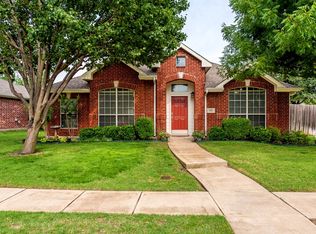 2111 Garrison Dr, Rockwall, TX 75032