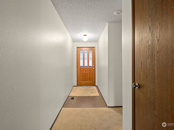 5th image of 16821 13th Ave Court E