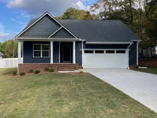 94 Baldwin Cir, Mauldin, SC 29662