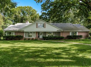 6151 Newburg Rd, Rockford, IL 61108