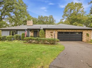 1725 Woodland Rd, Saint Cloud, MN 56304