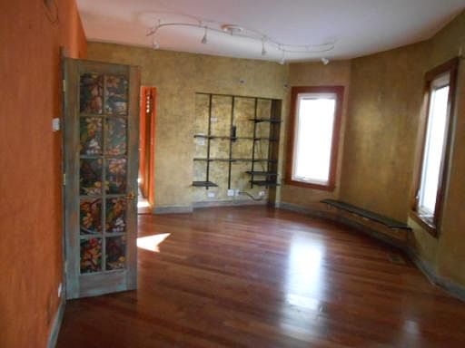 3rd image of 4027 N Leclaire Ave